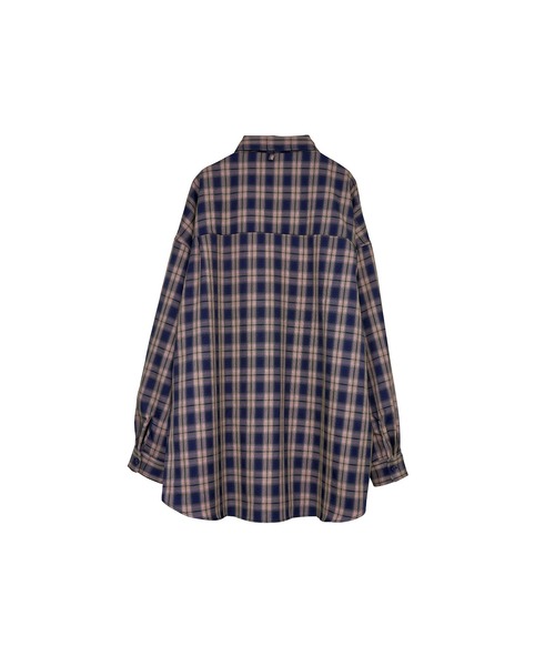 INTERPLAY（インタープレイ）の「【INTERPLAY】Regular Collar OverSize Shirt【Blur Check】（シャツ/ブラウス・メンズ・ネイビー/スカイブルー系/レッド・FREE）」の4枚目の写真