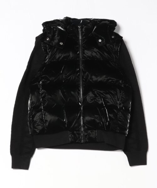 Desigual（デシグアル）の「光沢のあるコンバーチブル中綿ジャケット（ダウンジャケット/コート・レディース・ブラック・S/M/L/XS/XL）」の5枚目の写真