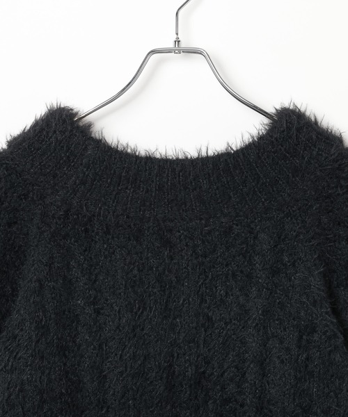 PAGEBOY(ページボーイ)の「ゆるフワニットワンピース(ワンピース・レディース・オフホワイト/ブラック・FREE)」の4枚目の写真