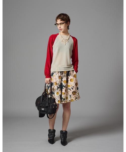 NON TOKYO（ノントーキョー）の「NON TOKYO/ノントーキョー/グリッターラグランカットソー（Tシャツ/カットソー・レディース・ネイビー/レッド/グリーン・F）」の8枚目の写真