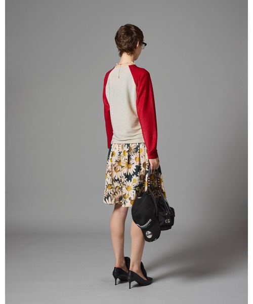 NON TOKYO（ノントーキョー）の「NON TOKYO/ノントーキョー/グリッターラグランカットソー（Tシャツ/カットソー・レディース・ネイビー/レッド/グリーン・F）」の10枚目の写真