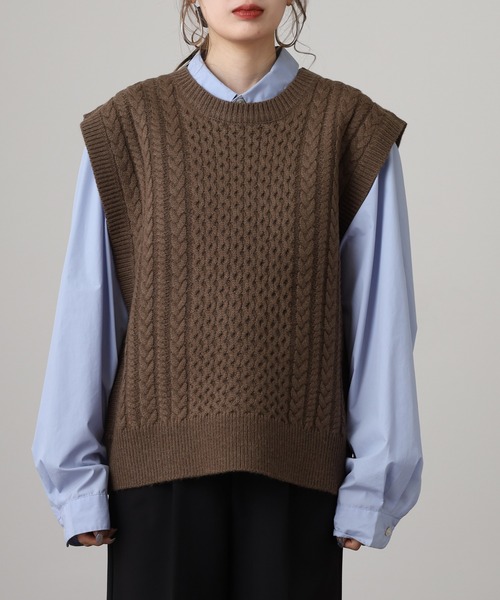 セール】アクリルウール ケーブルニットベスト（ベスト）｜OMNES