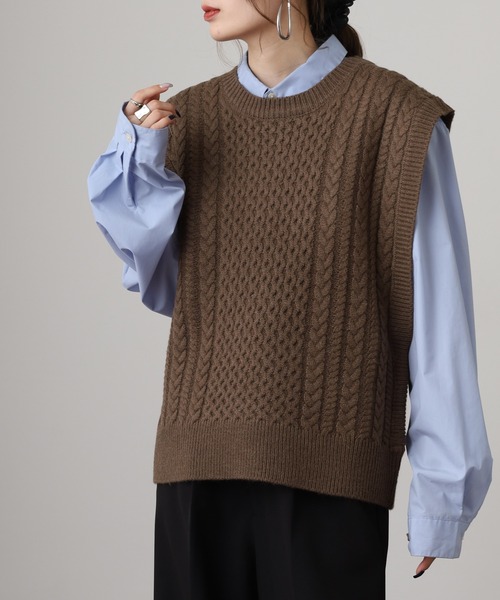 セール】アクリルウール ケーブルニットベスト（ベスト）｜OMNES