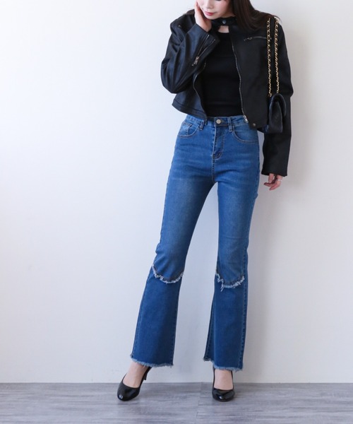 gossip！ロサンゼルス（ゴシップロサンゼルス）の「フリンジアクセント フレアデニム（デニムパンツ・レディース・ブルー・M/L/XL）」の4枚目の写真