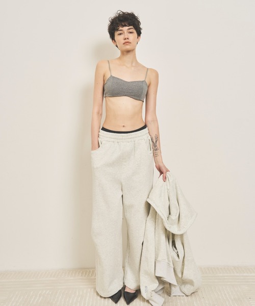 VION(ヴィオン)の「ワイドスウエットパンツ / Wide Sweat Pants(スウェットパンツ・レディース・ネイビー/オフホワイト/グレー・SMALL/MEDIUM)」の16枚目の写真