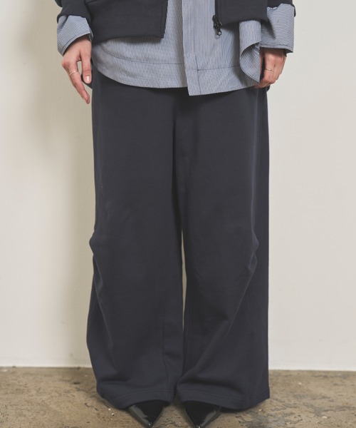 VION(ヴィオン)の「ワイドスウエットパンツ / Wide Sweat Pants(スウェットパンツ・レディース・ネイビー/オフホワイト/グレー・SMALL/MEDIUM)」の14枚目の写真
