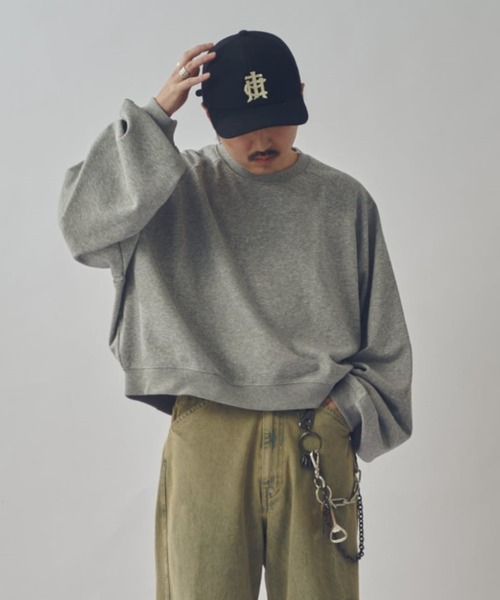 Lui's(ルイス)の「【WEB限定】ワイドボリュームショートスウェット(スウェット・メンズ・グレー/ブラック・S/M)」の2枚目の写真