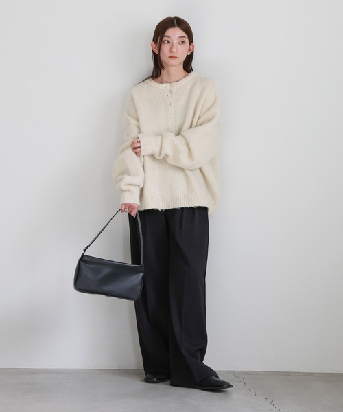 select MOCA（セレクトモカ）の「ウールタッチヘンリーネックオーバーニット（ニット/セーター・レディース・ピンク/アイボリー/ブラック/グレー・FREE）」の5枚目の写真