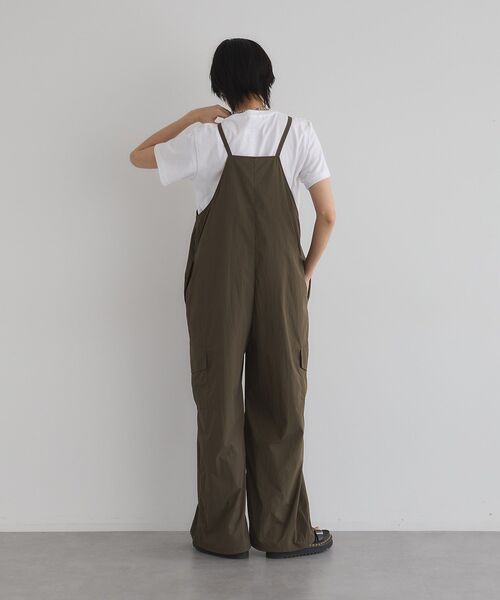 GARAGE OF GOOD CLOTHING（ガレージオブグッドクロージング）の「フロントファスナーオールインワン（サロペット/オーバーオール・レディース・ダークカーキ/ブラック・FREE）」の3枚目の写真