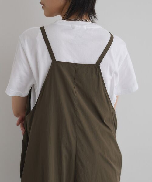 GARAGE OF GOOD CLOTHING（ガレージオブグッドクロージング）の「フロントファスナーオールインワン（サロペット/オーバーオール・レディース・ダークカーキ/ブラック・FREE）」の10枚目の写真