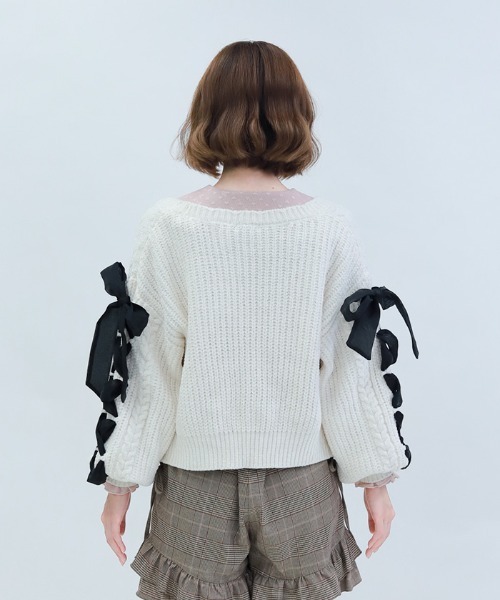 axes femme POETIQUE(アクシーズファムポエティック)の「レースアップモールニットカーディガン(カーディガン/ボレロ・レディース・キナリ/ピンク/パープル・MEDIUM)」の10枚目の写真