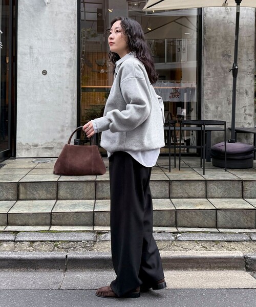 fredy emue(フレディエミュ)の「FR刺繍衿付き起毛スウェットプルオーバー(スウェット・レディース・ボルドー/ネイビー/アイボリー/グレー・38)」の19枚目の写真