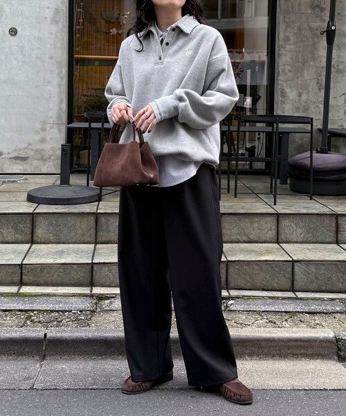 fredy emue(フレディエミュ)の「FR刺繍衿付き起毛スウェットプルオーバー(スウェット・レディース・ボルドー/ネイビー/アイボリー/グレー・38)」の20枚目の写真