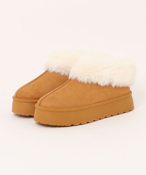 SPINNS（スピンズ）の「ムートンスリッパ（その他シューズ・レディース・ブラック/キャメル・M/L）」の6枚目の写真