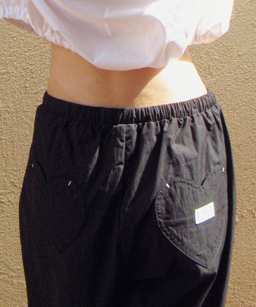 RONRON（ロンロン）の「BACK HEART STITCH POCKET BANDING PANTS[6COLOR]（その他パンツ・レディース・ライトイエロー/ブルー/ブラック/ライトピンク/ライトグレー/ホワイト・FREE）」の7枚目の写真