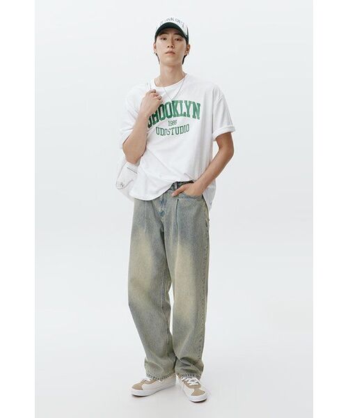 UNDEROFF(アンダーオフ)の「オーバーサイズクルーネックブルックリン半袖Tシャツホワイトグリーン(Tシャツ/カットソー・レディース・ホワイト・SMALL/MEDIUM/LARGE/X-LARGE)」の5枚目の写真