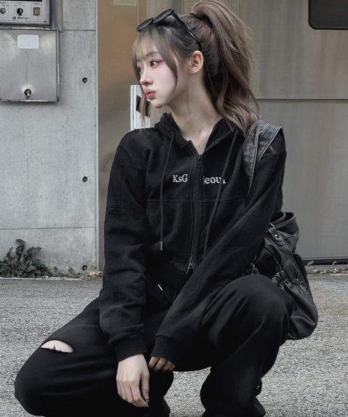 サクヤ　NCT WISH ソウルコン　ニットジップアップフーディーセットクロップ クロップドダブルジップダメージセットアップ（セットアップ）｜KsG