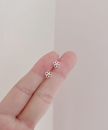 YU-KA:デザインフラワーミニピアス design mini flower pierce