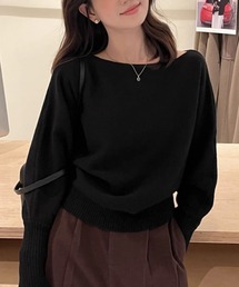 オフショルダーニット