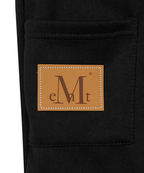 MUCENT(ムセント)の「ハンマーポケットカーペンタースウェットバミューダパンツ 男女共用 (3カラー)(スウェットパンツ・レディース・ブラック/グレー・FREE)」の13枚目の写真