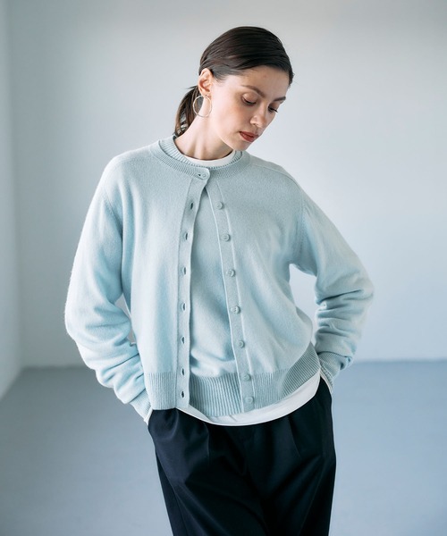 N.O.R.C（ノーク）の「【CASHMERE100%】カシミヤクルーネックニットカーディガン（カーディガン/ボレロ・レディース・チャコール/ベージュ/ブラック/サックスブルー・フリー）」の10枚目の写真