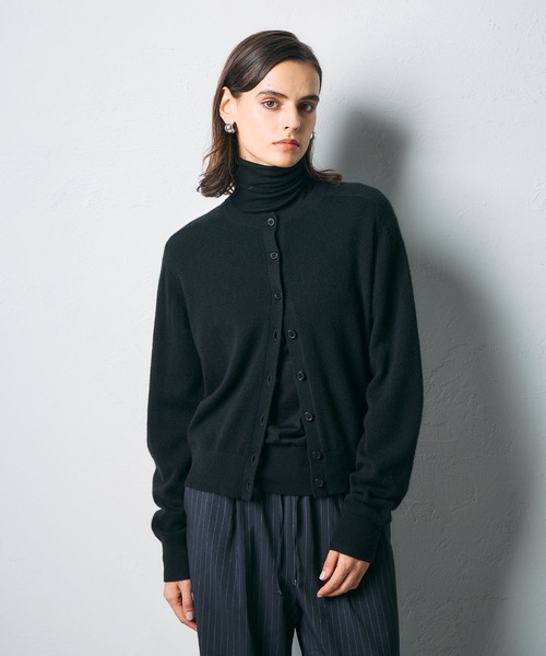 N.O.R.C（ノーク）の「【CASHMERE100%】カシミヤクルーネックニットカーディガン（カーディガン/ボレロ・レディース・チャコール/ベージュ/ブラック/サックスブルー・フリー）」の15枚目の写真