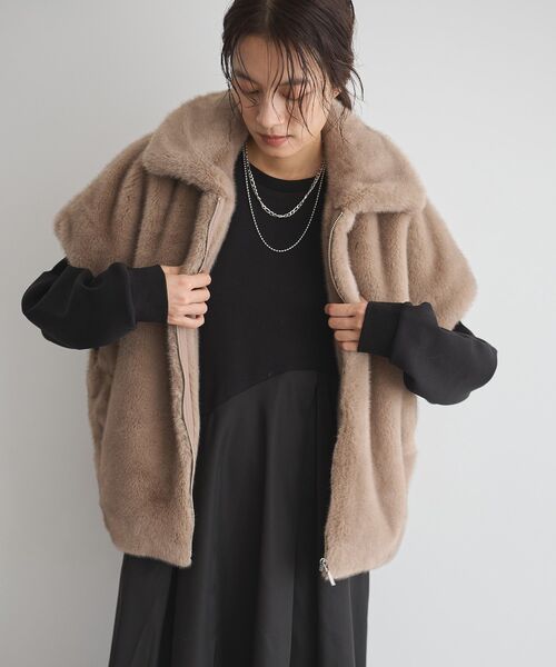 GARAGE OF GOOD CLOTHING(ガレージオブグッドクロージング)の「グラデーションファーZIP VEST(その他アウター・レディース・グレー/キャメル・M)」の11枚目の写真