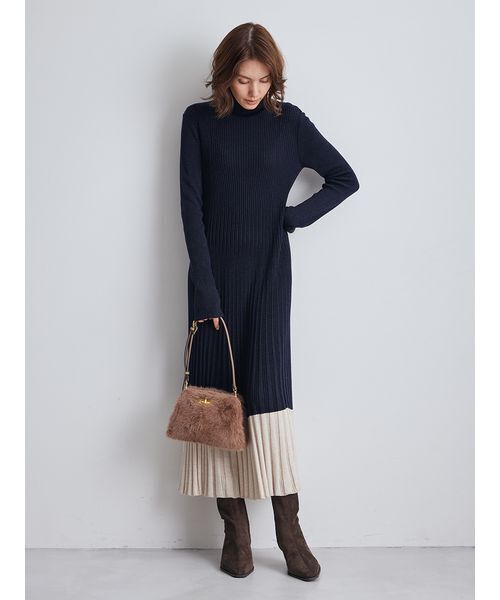 Mila Owen(ミラオーウェン)の「タートルネックロングリブニットワンピース(ワンピース・レディース・ネイビー/イエロー/キャメル/アイボリー・0/1)」の22枚目の写真