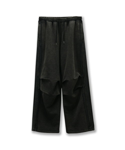 JUAN HOMME（ジュアンオム）の「トラックスウェットパンツ（ブラック）（スウェットパンツ・レディース・その他・LARGE/MEDIUM/SMALL/X-SMALL）」の8枚目の写真