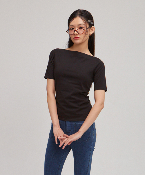 SALON DE YOHN(サロンドヨーン)の「Boat Neck Short Sleeve T_ Black(Tシャツ/カットソー・レディース・その他・SMALL/MEDIUM/LARGE)」の4枚目の写真