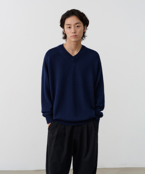 NOUN(ノウン)の「layered V neck knit (navy)(ニット/セーター・メンズ・その他・1/2)」の10枚目の写真