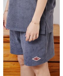 AKAW（アカウ）の「オーバーサイズテリータオルショーツ（チャコール）（その他パンツ）」