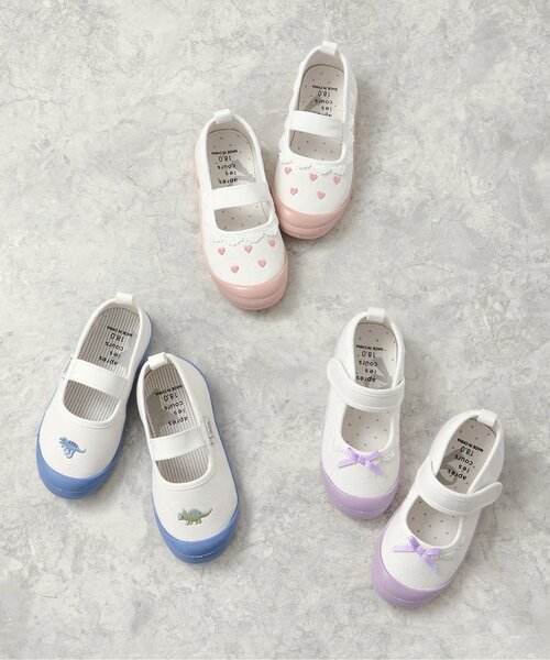 apres les cours（アプレレクール）の「かんたんフィット レースフリル上履き（スリッポン・キッズ・ラベンダー・15 /16/17/18/19）」の2枚目の写真