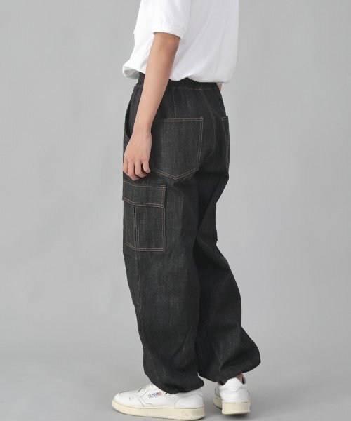 SAINTCREW（セントクルー）の「EXワイドパラシュートカーゴパンツ DDP-343 デニムブラック（デニムパンツ・メンズ・その他・MEDIUM/LARGE/X-LARGE）」の5枚目の写真