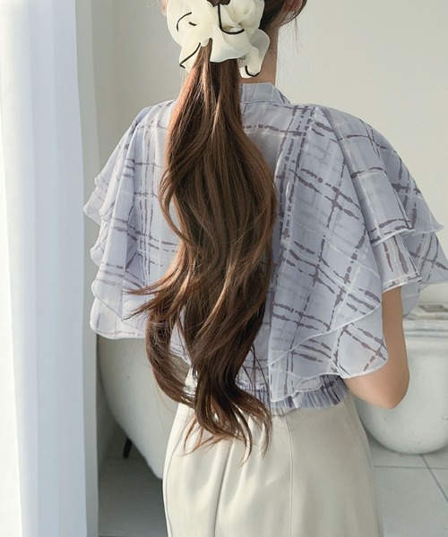 mily bilet(ミウィビレット)の「【mily bilet】大人のスパイスをこの1枚で。チェック柄フリルシアーブラウス(シャツ/ブラウス・レディース・ブラック/アイボリー/ブルー・LARGE/MEDIUM/SMALL/X-LARGE)」の13枚目の写真