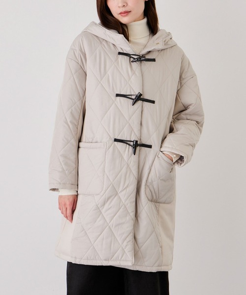 Jayro(ジャイロ)の「中綿キルトダッフルコート(ダッフルコート・レディース・ブラック/オフホワイト/ダークブラウン・M)」の2枚目の写真