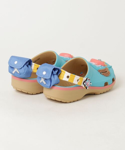 crocs（クロックス）の「crocs One Piece Chopper Cls Clg / クロックス ワンピース チョッパー クラシック クロッグ（サンダル・メンズ・マルチ・23.0cm/22.0cm/29.0cm/28.0cm/27.0cm/26.0cm/25.0cm）」の2枚目の写真