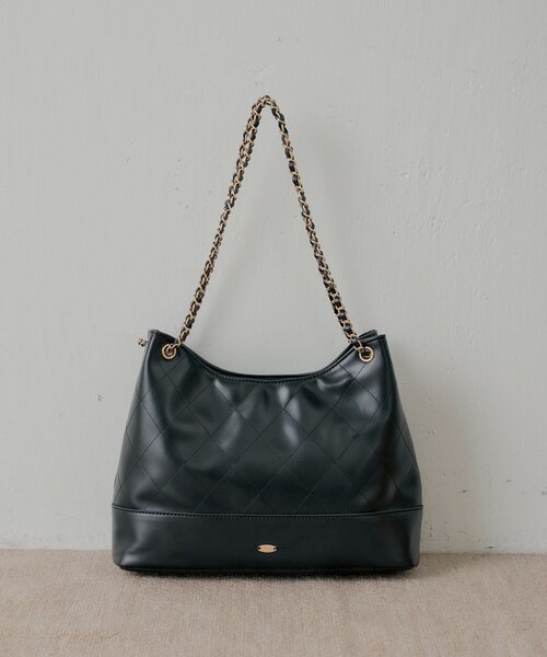 Chico(チコ)の「チェーンショルダーバッグ(ショルダーバッグ・レディース・アイボリー/ブラック/ブラウン/ベージュ・FREE)」の3枚目の写真