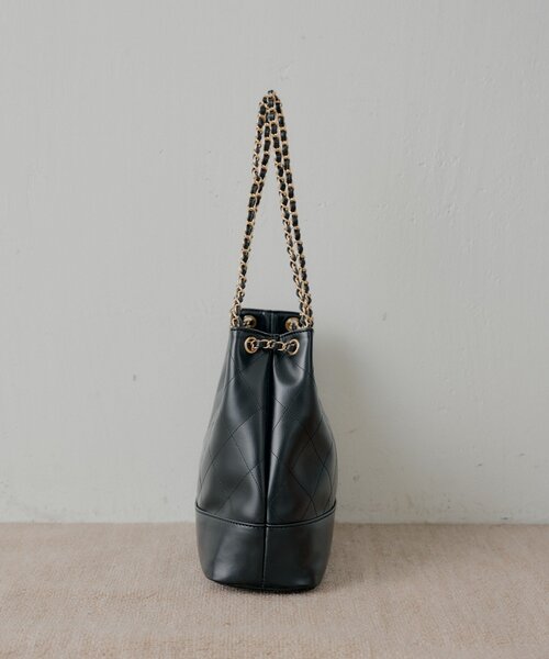 Chico(チコ)の「チェーンショルダーバッグ(ショルダーバッグ・レディース・アイボリー/ブラック/ブラウン/ベージュ・FREE)」の5枚目の写真