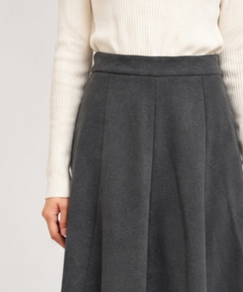 CHUL(チュル)の「フレアロングスカート(スカート・レディース・ブラック/ブラウン/グレー・SMALL/MEDIUM/LARGE/X-LARGE)」の8枚目の写真