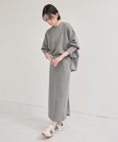 le cercle ADAM ET ROPE'(ルセルクルアダムエロペ)の「フォルムIラインスカート/セットアップ対応(スカート・レディース・サックスブルー/ブラック/ライトグレー・FREE)」の18枚目の写真