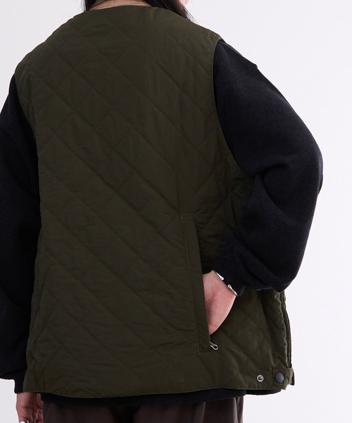 JOHN PARTRIDGE(ジョンパートリッジ)の「JOHN PARTRIDGE PADDED VEST(ダウンベスト・メンズ・ブラック/カーキ・2/3)」の18枚目の写真