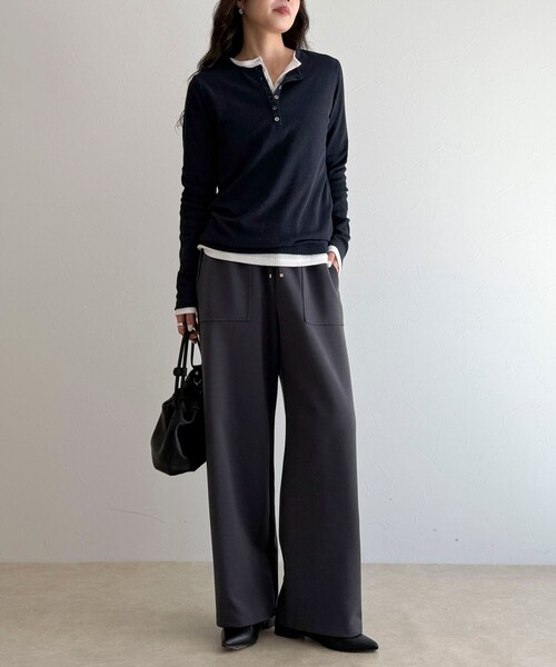 fredy emue（フレディエミュ）の「ポンチイージーベイカーパンツ（その他パンツ・レディース・ブラック/チャコールグレー/オフホワイト・38/36）」の20枚目の写真