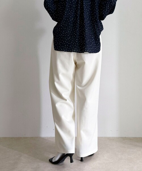 fredy emue（フレディエミュ）の「ポンチイージーベイカーパンツ（その他パンツ・レディース・ブラック/チャコールグレー/オフホワイト・38/36）」の7枚目の写真