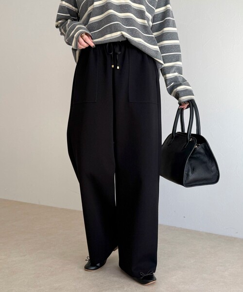 fredy emue（フレディエミュ）の「ポンチイージーベイカーパンツ（その他パンツ・レディース・ブラック/チャコールグレー/オフホワイト・38/36）」の13枚目の写真