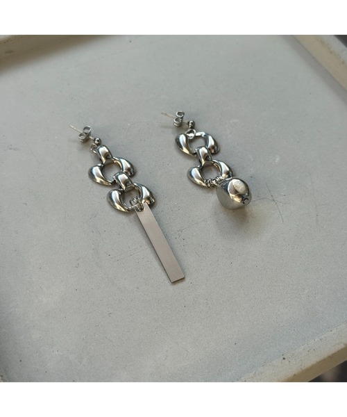 tone(トーン)の「【musk】シルバーチェーンのピアス(MA)(ピアス(両耳用)・レディース・シルバー・FREE)」の3枚目の写真