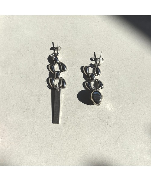 tone(トーン)の「【musk】シルバーチェーンのピアス(MA)(ピアス(両耳用)・レディース・シルバー・FREE)」の5枚目の写真