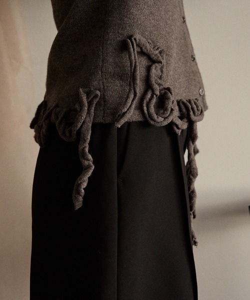 mideal(マイディール)の「raffle design loose knit shirt / ラッフルデザインルーズニットシャツ(カーディガン/ボレロ・レディース・スモークピンク/グレー/グリーン・FREE)」の8枚目の写真