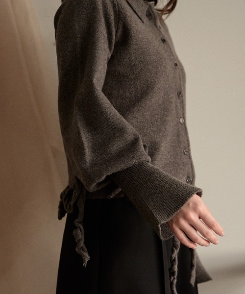 mideal(マイディール)の「raffle design loose knit shirt / ラッフルデザインルーズニットシャツ(カーディガン/ボレロ・レディース・スモークピンク/グレー/グリーン・FREE)」の14枚目の写真