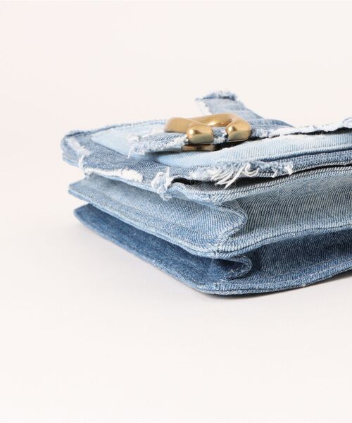 COACH（コーチ）の「タビー ショルダー バッグ 26・リパーパス デニム パッチワーク（ショルダーバッグ・レディース・ブルー系その他・ONE）」の3枚目の写真